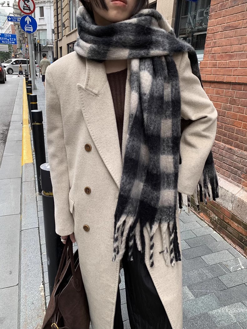 冬季新款韩版休闲慵懒渐变色格子仿羊绒加厚保暖流苏披肩围巾